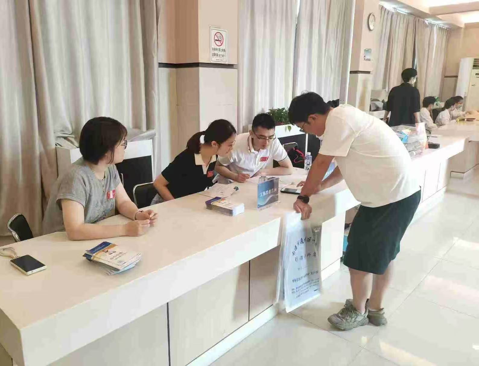 活动照片2.jpg